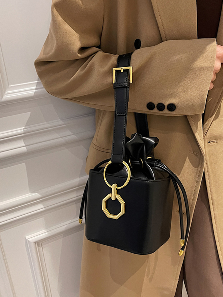 ヴィンテージ Pu レザーミニクロスボディバッグ女性の秋のフ - Women Bags Zara のレビューと価格