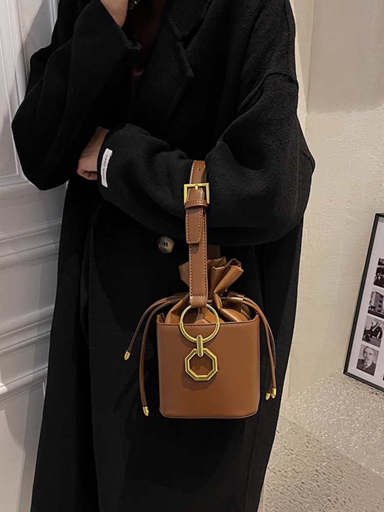 ヴィンテージ Pu レザーミニクロスボディバッグ女性の秋のフ - Women Bags Zara のレビューと価格