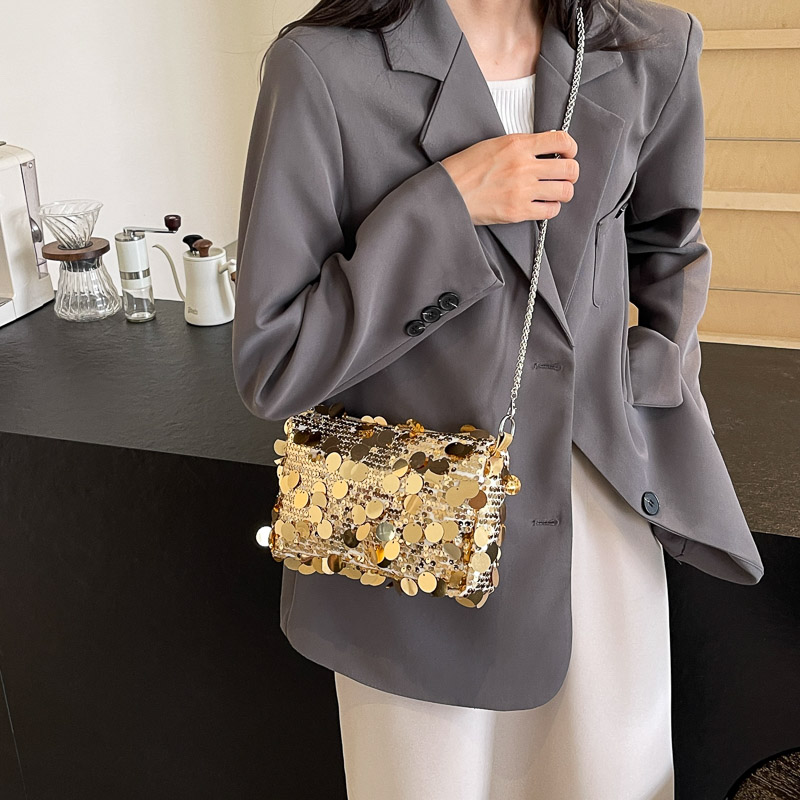 女性のための豪華なスパンコールのパーティーバッグ,ミニハンド - Women Bags Dior のレビューと価格
