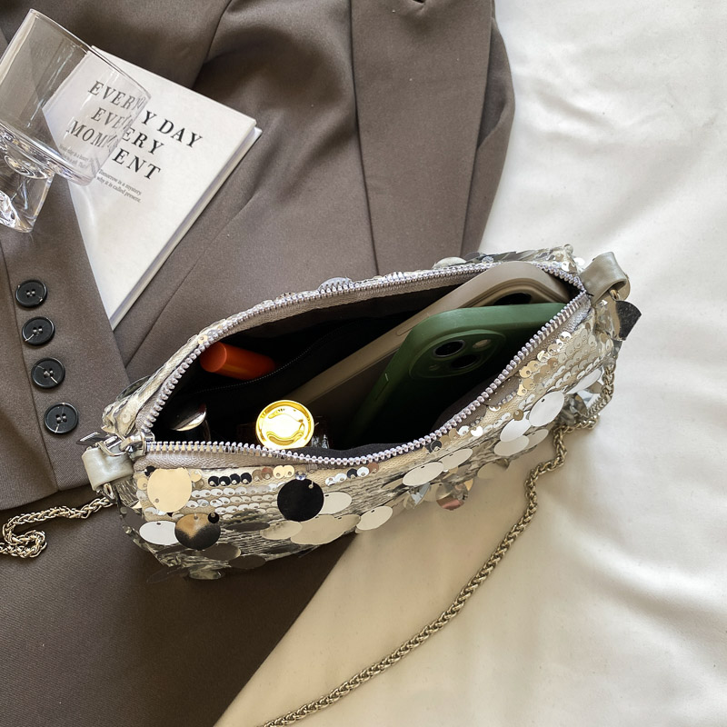 女性のための豪華なスパンコールのパーティーバッグ,ミニハンド - Women Bags Dior のレビューと価格
