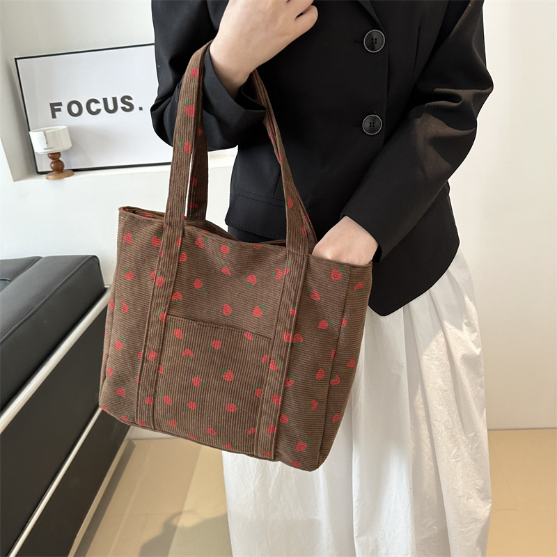 コーデュロイ ハンドバッグ イチゴ ビーチバッグ おしゃれ  - Women Bags Zara のレビューと価格