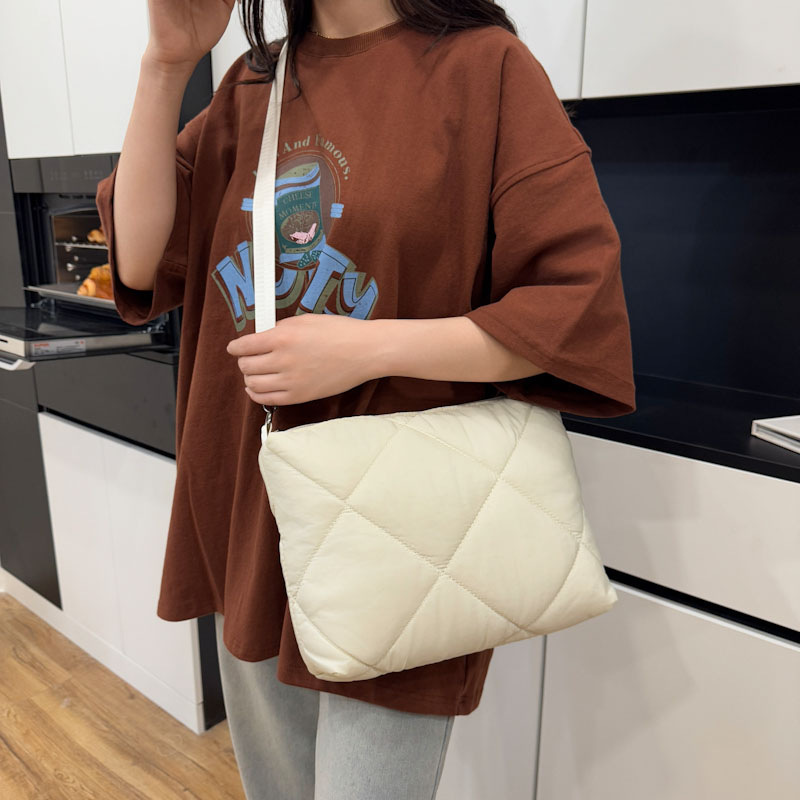 女性用新型フィットネスバッグ、通勤に多用途、大容量ショルダー - Women'S Kipling Bags のレビューと価格