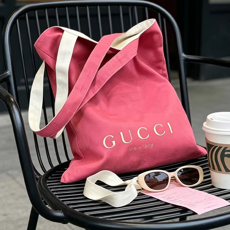 グッチのバッグ レディース キャンバス トートバッグ 両面デ - Women Bags Deals のレビューと価格